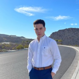 Andrew Hernandez