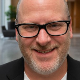 DR. JONATHAN DUCHIN, Psy.D