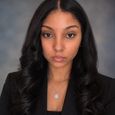 Alivia Lyles