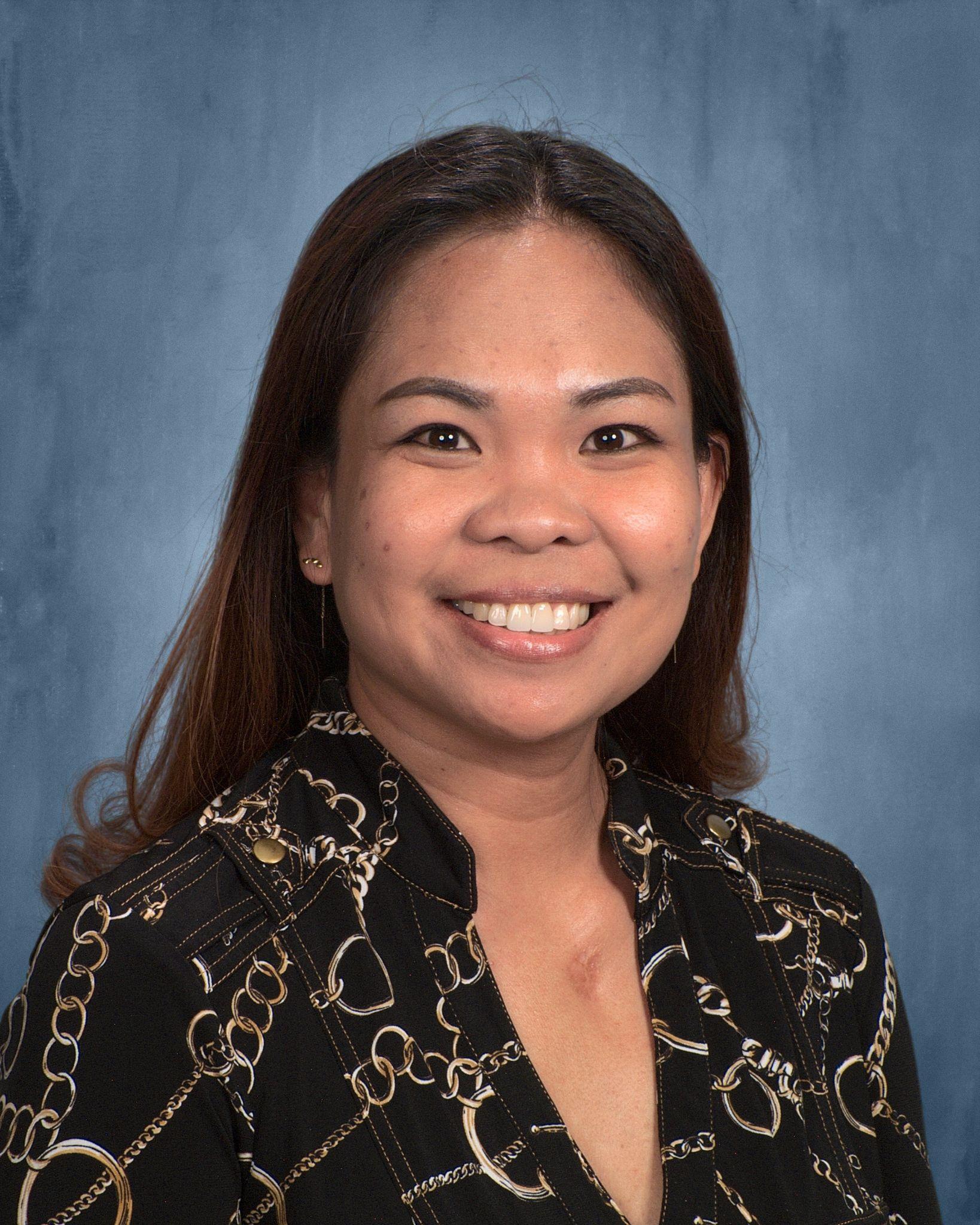 GRACE E. VIÑAS