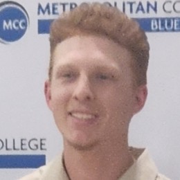 Jackson Holmes