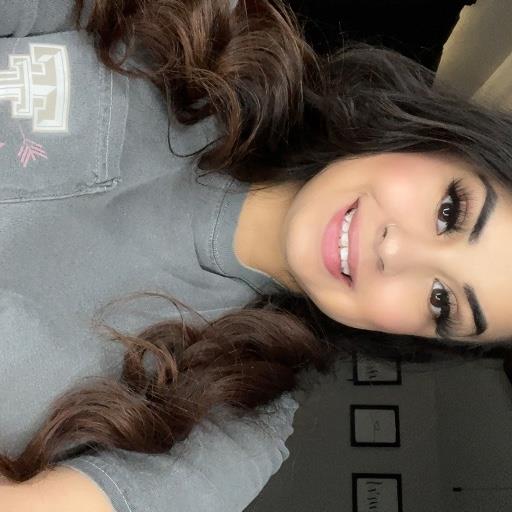 Miranda Flores