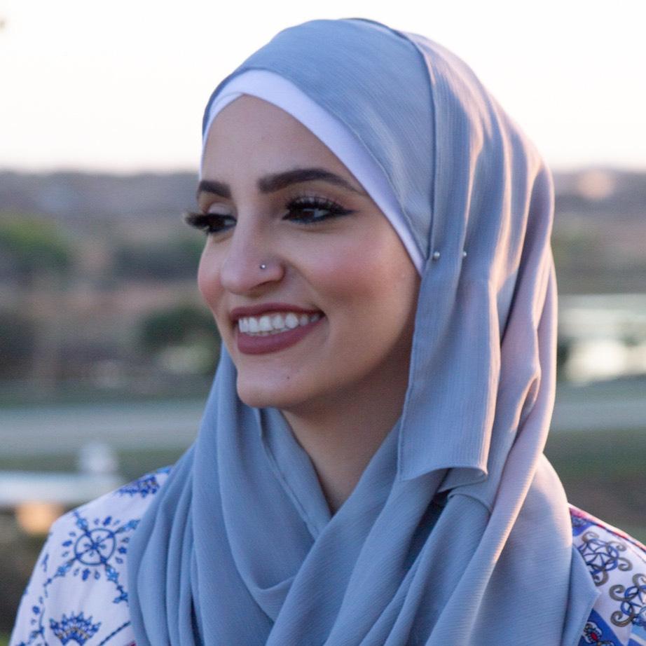 Dunia Dartawil