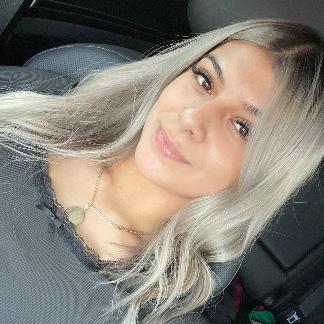 Stephani Flores