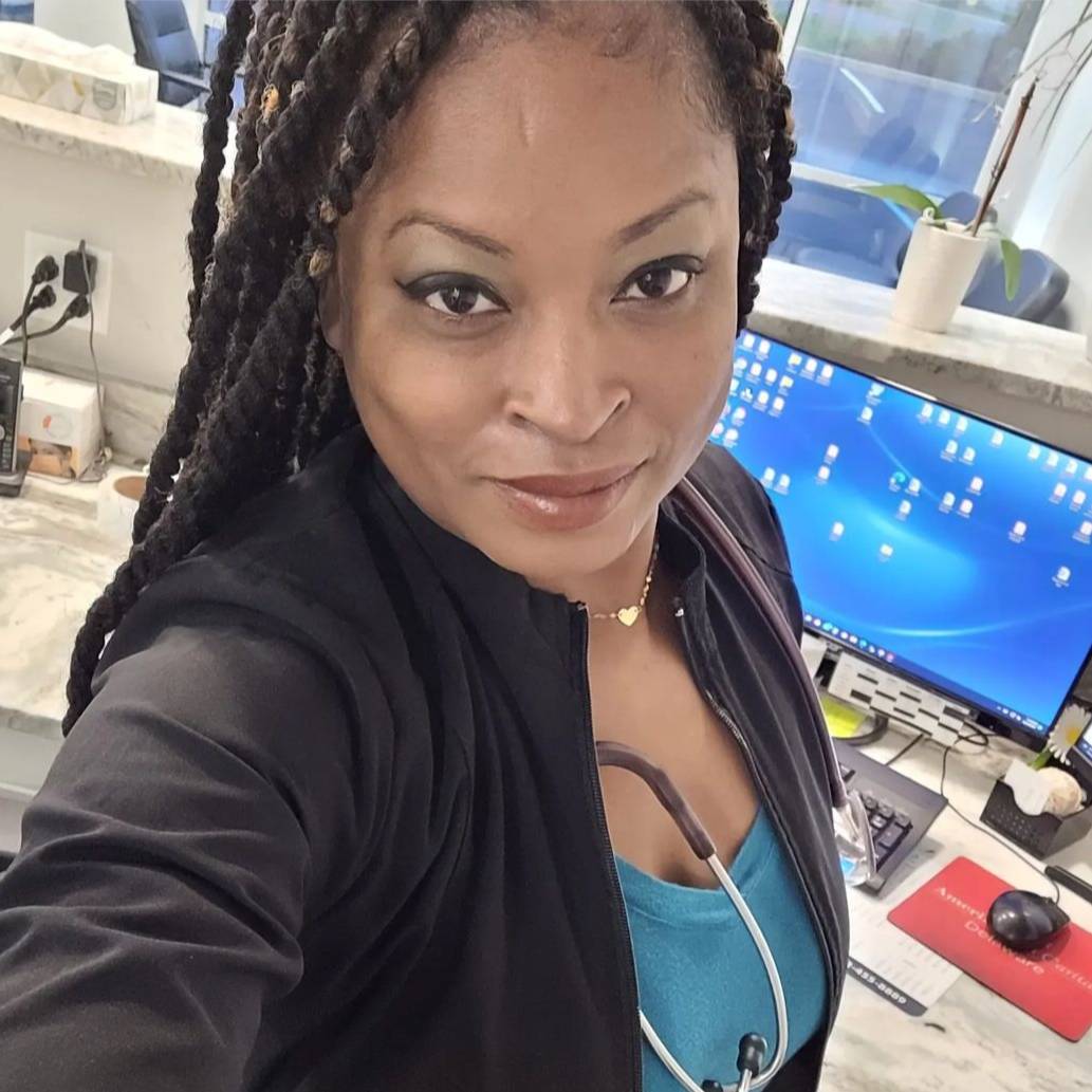 Asiyah Hoxter