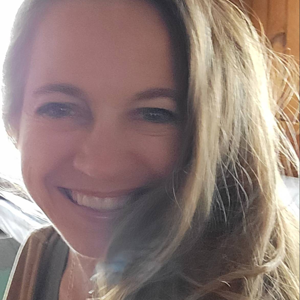 MARIA BENDER