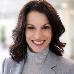 Holly Bauer