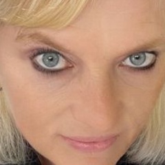 Nanette Schmitt