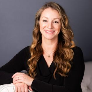 Caroline Miller