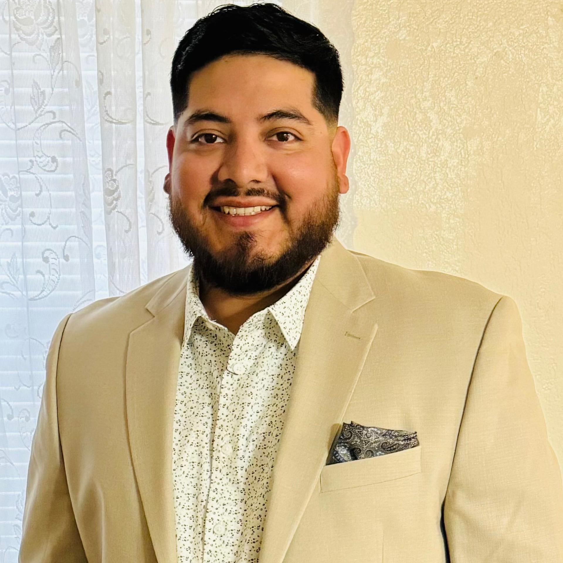 Aron Morales
