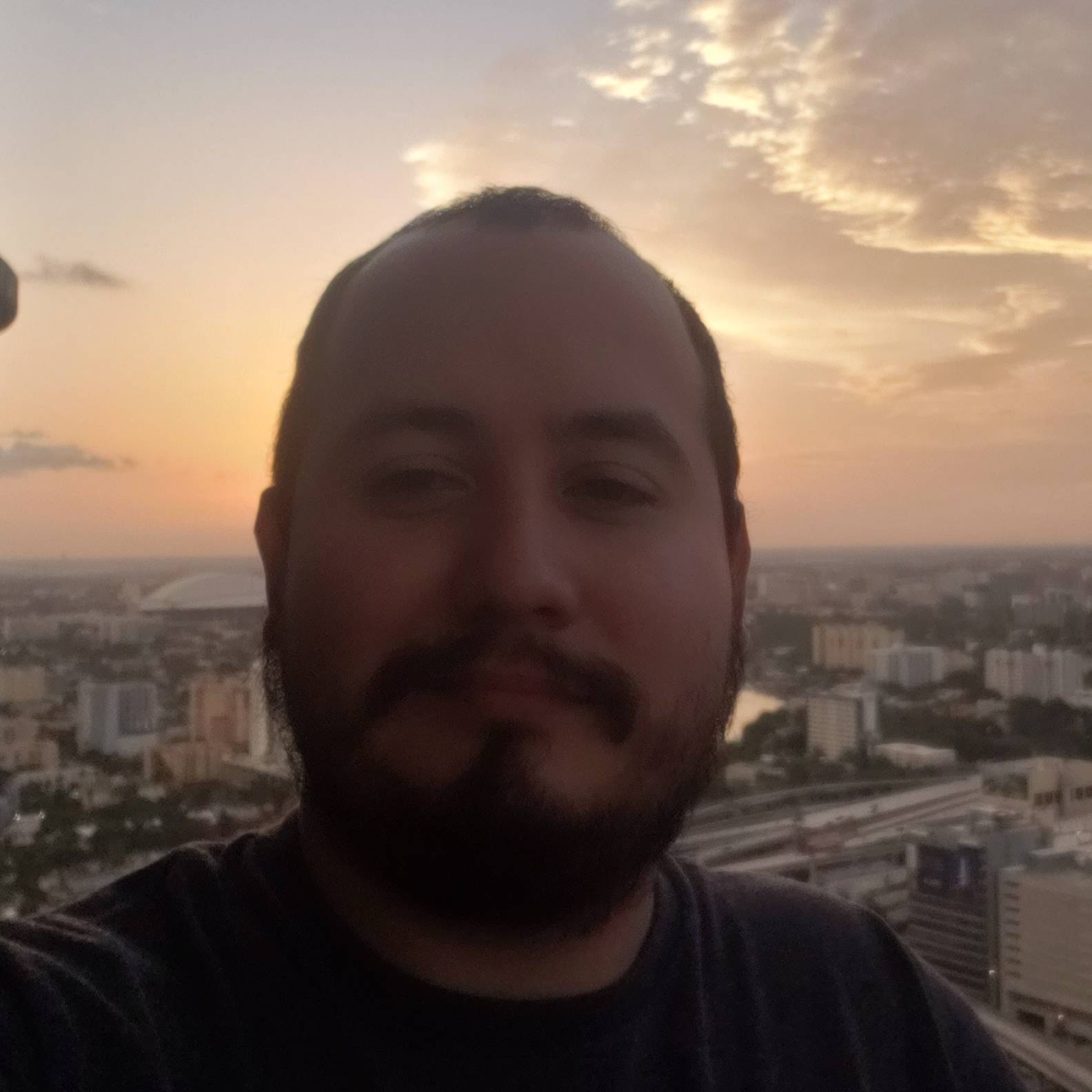 ALBERTO LEAL