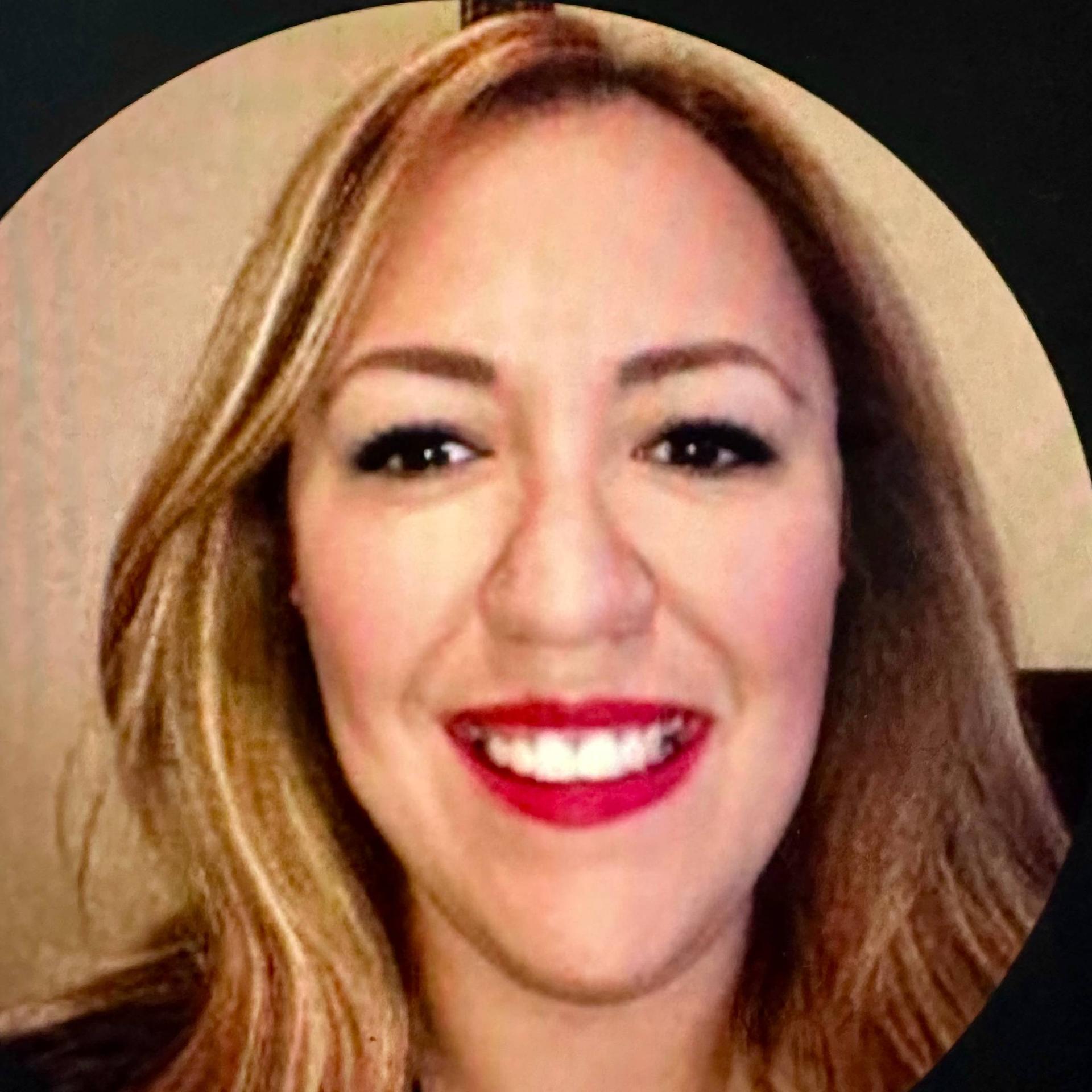 YESENIA PASTRANA MARTINEZ