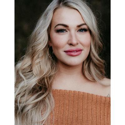 SARAH ADAMCZYK