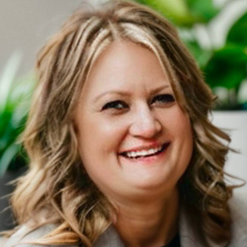 Nicole Hartlaben