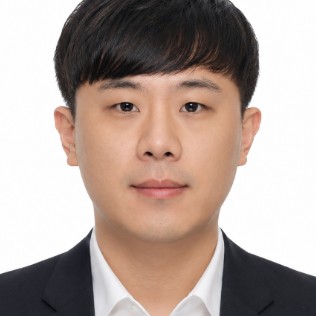 Woochang Chang