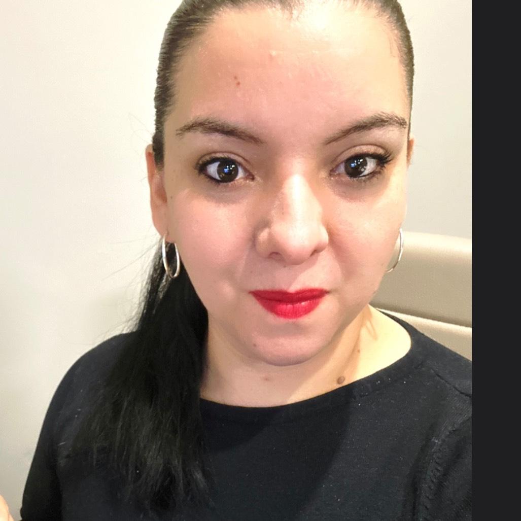Ana Caceres