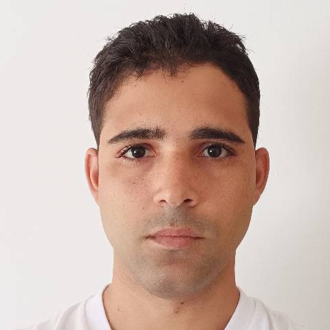 Eduard Magana Arias