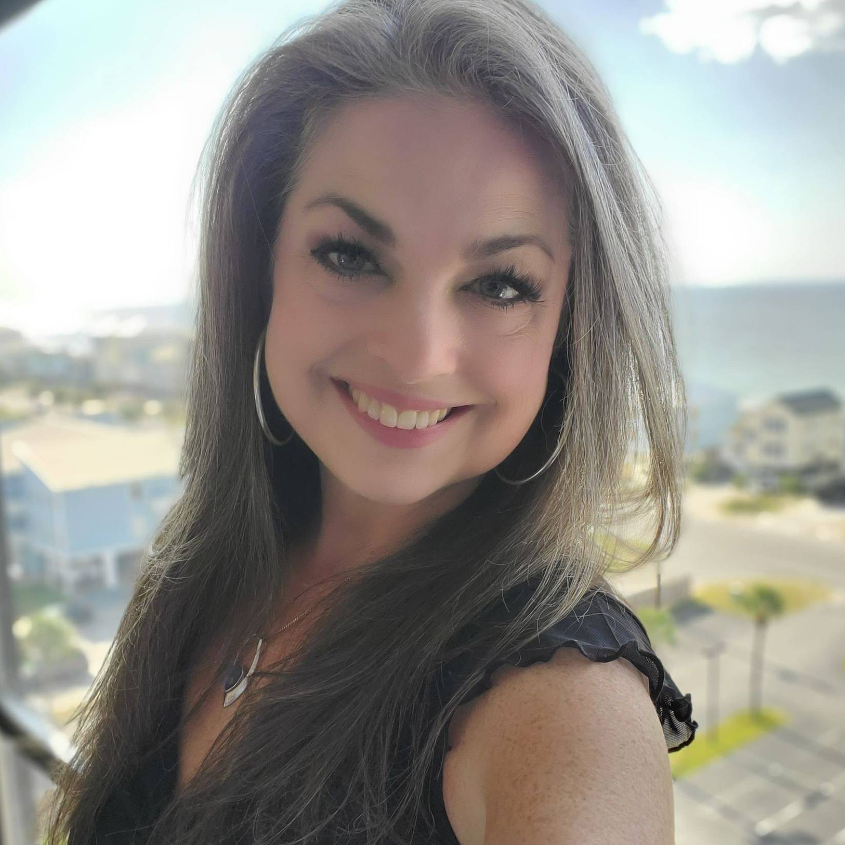 MEREDITH D SMITH