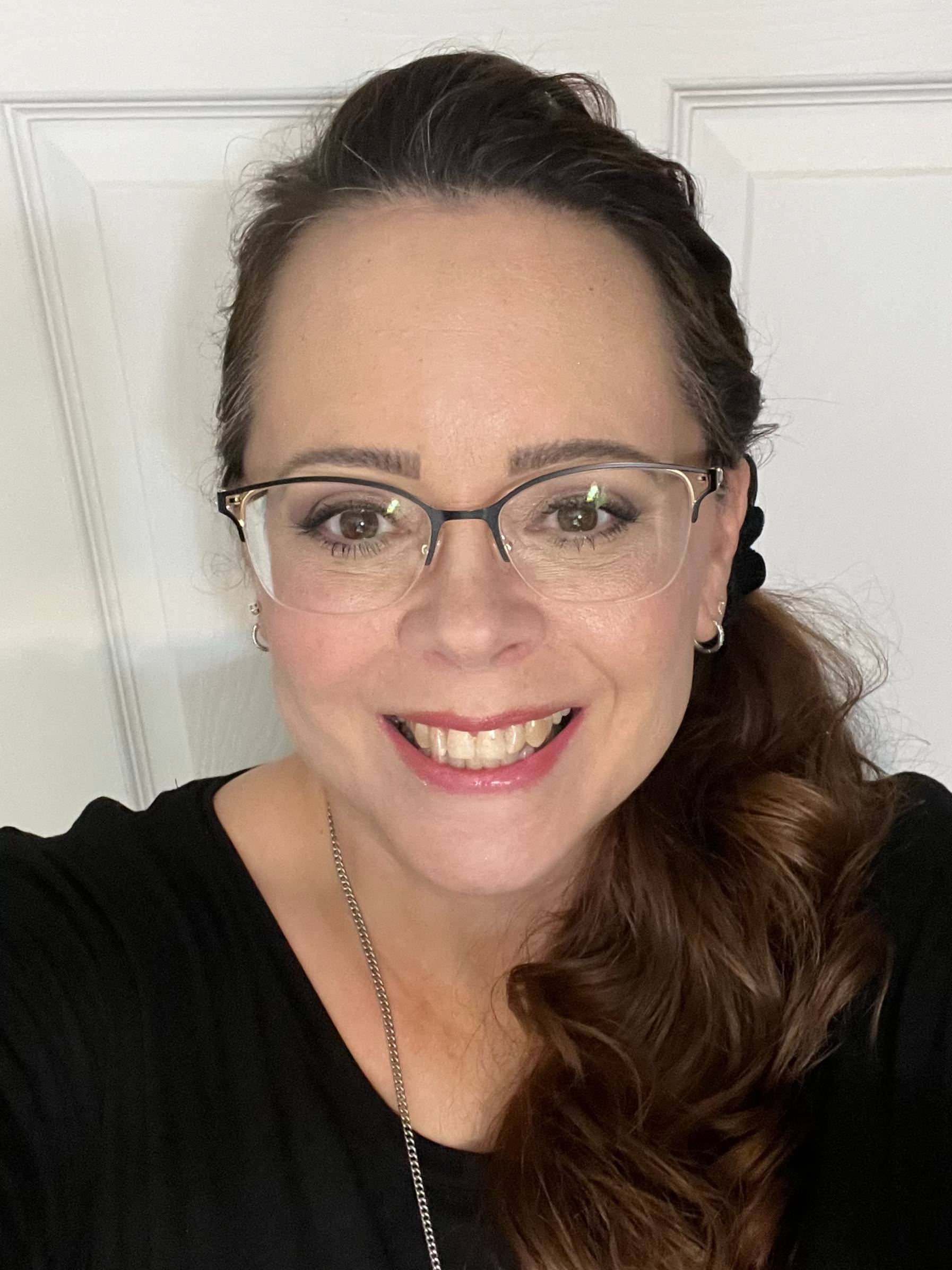 Tanya MILLER