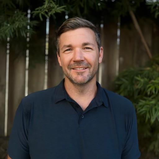 Daniel Cross