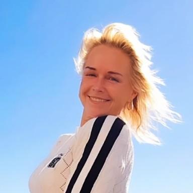 Alona Kopeikis