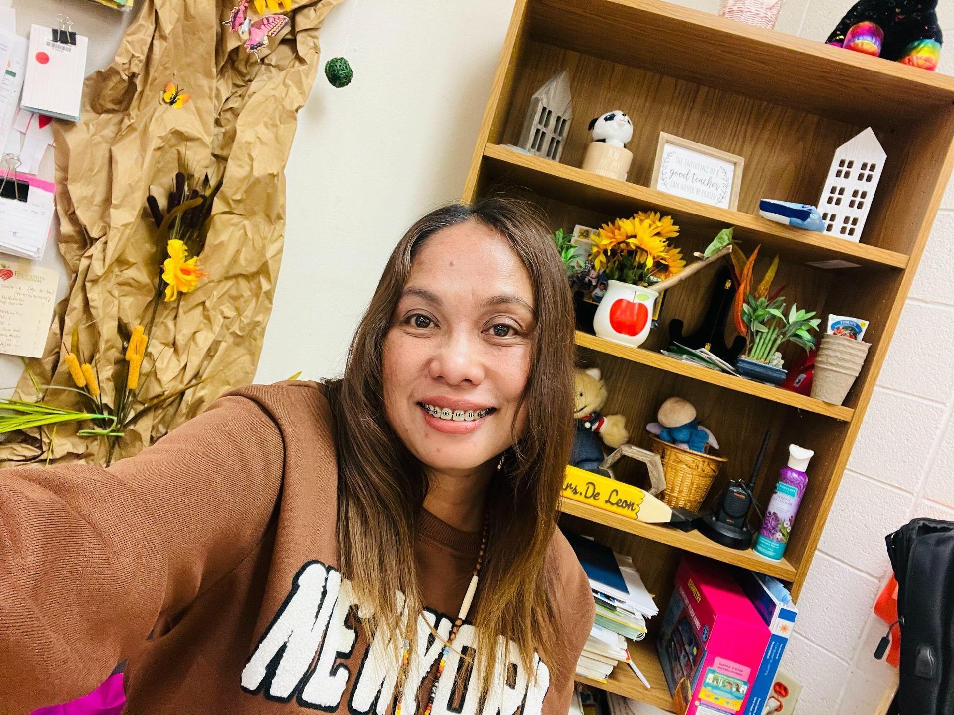 EMILY TABUA DE LEON