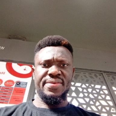 Uhama Paulinus Chukwunonso (Chinoo)
