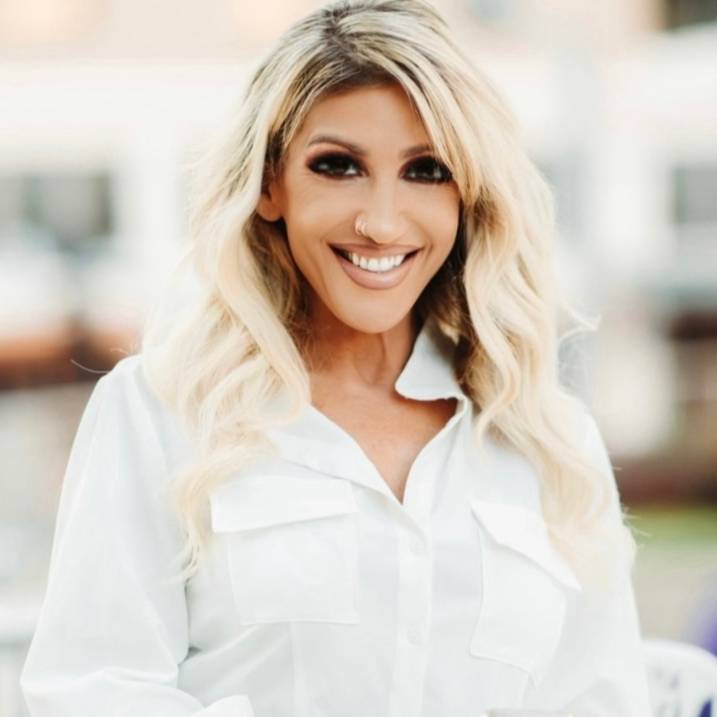 Bonnie Almarez
