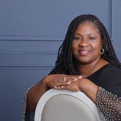 Monica Carr
