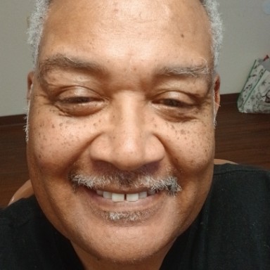 Carlos Davis
