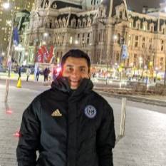 David González