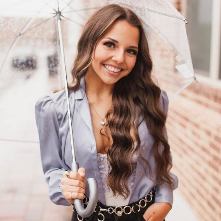 Annalyse Hanks