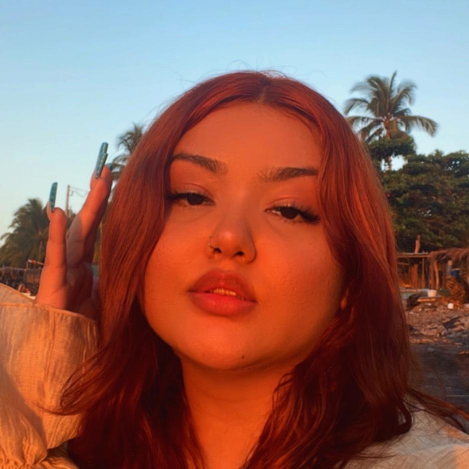 Jocelyne Flores