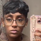 Jaronna Groves