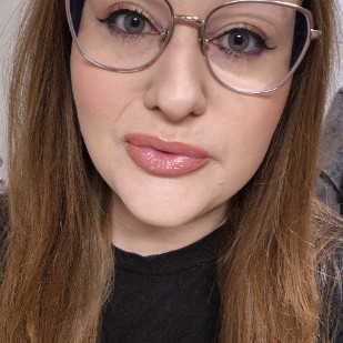 Julia Höglund
