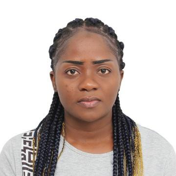 Lyzette Majuh Wirba