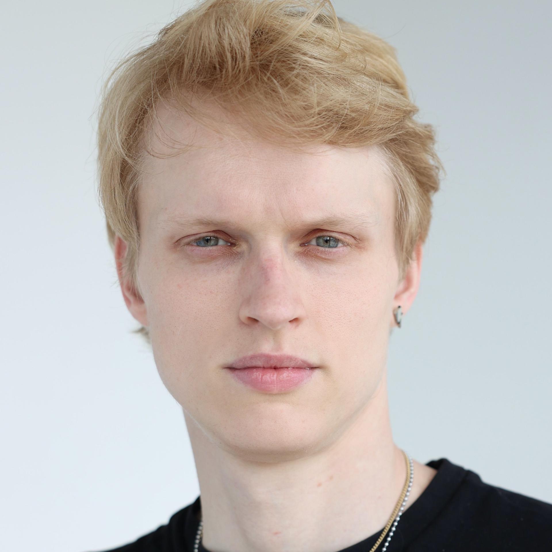 Austin Holmes