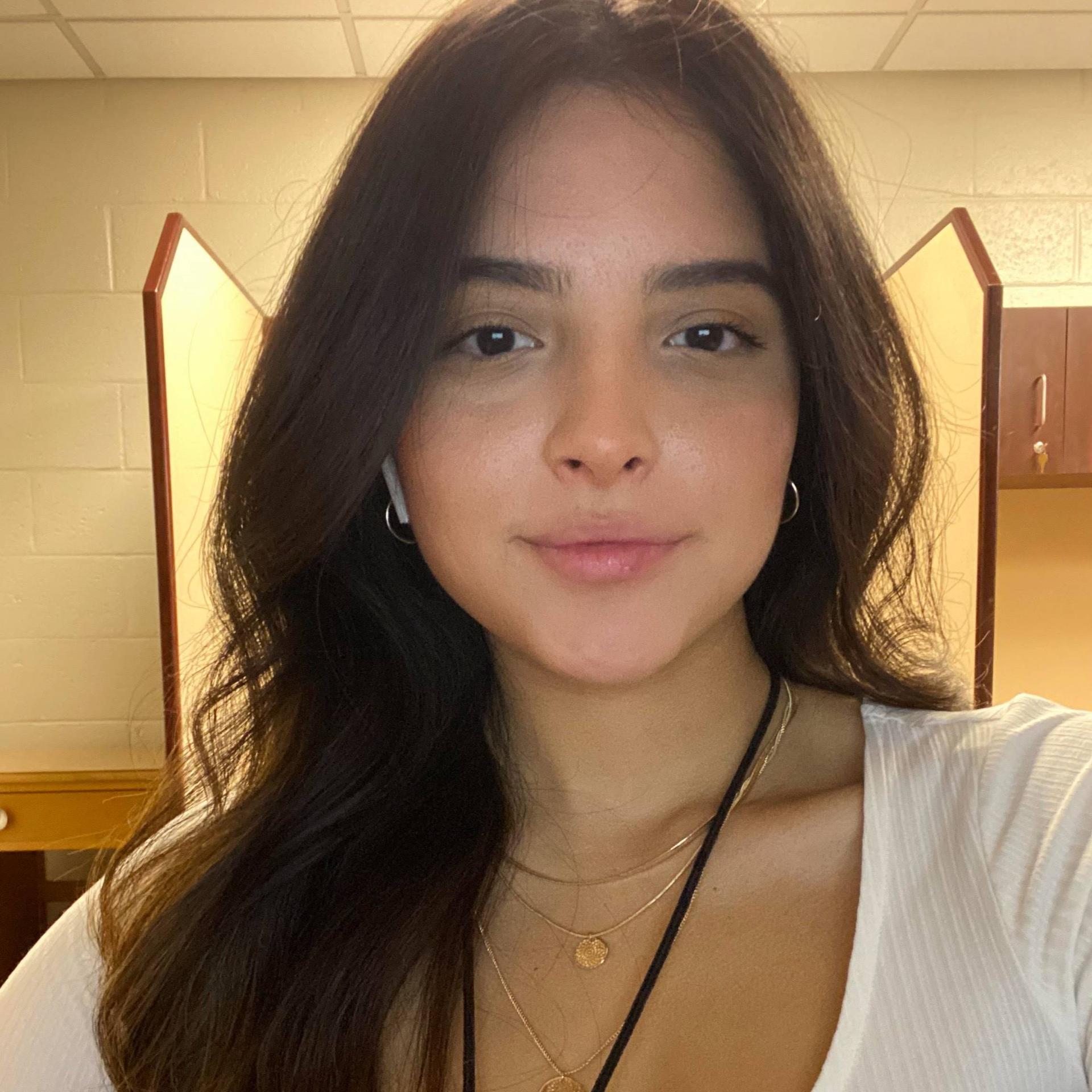 Claudia Ariana Gutarra