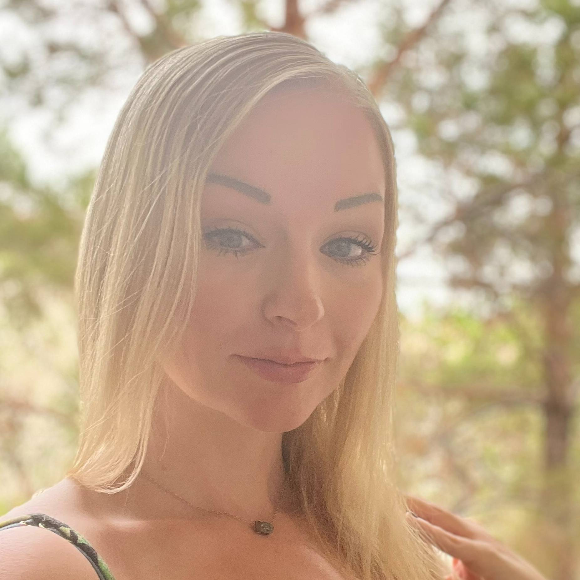 Amber Lunoe