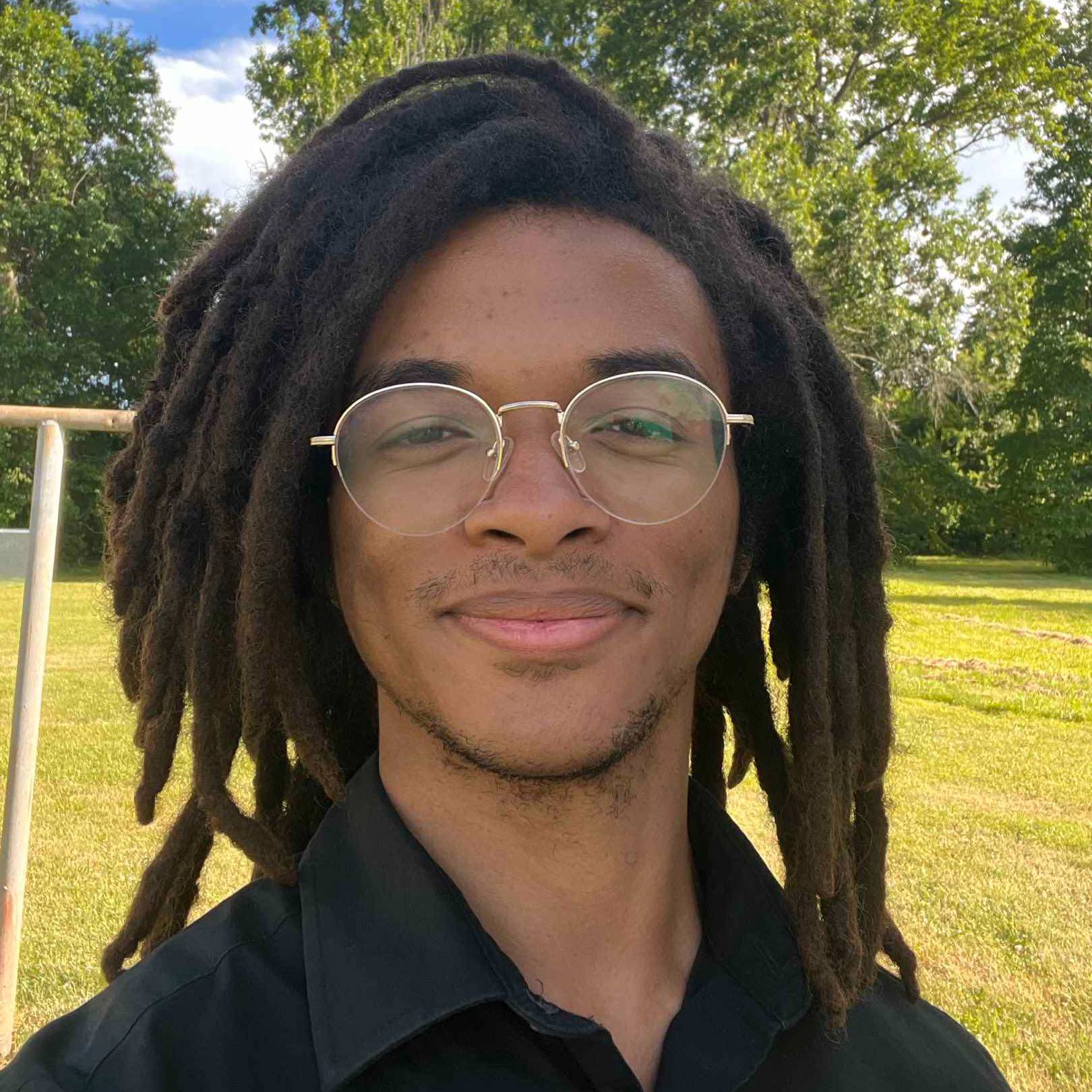 Elijah Miller