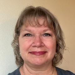 Julie Deaton