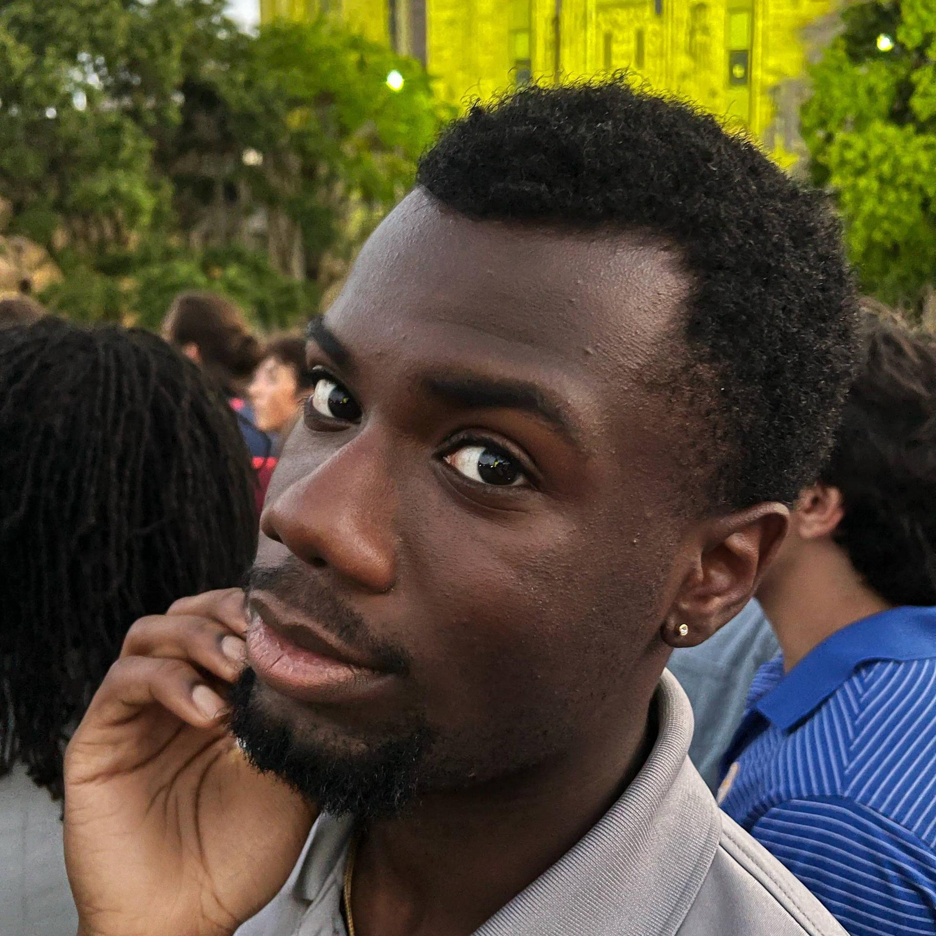 Anj Oluwole