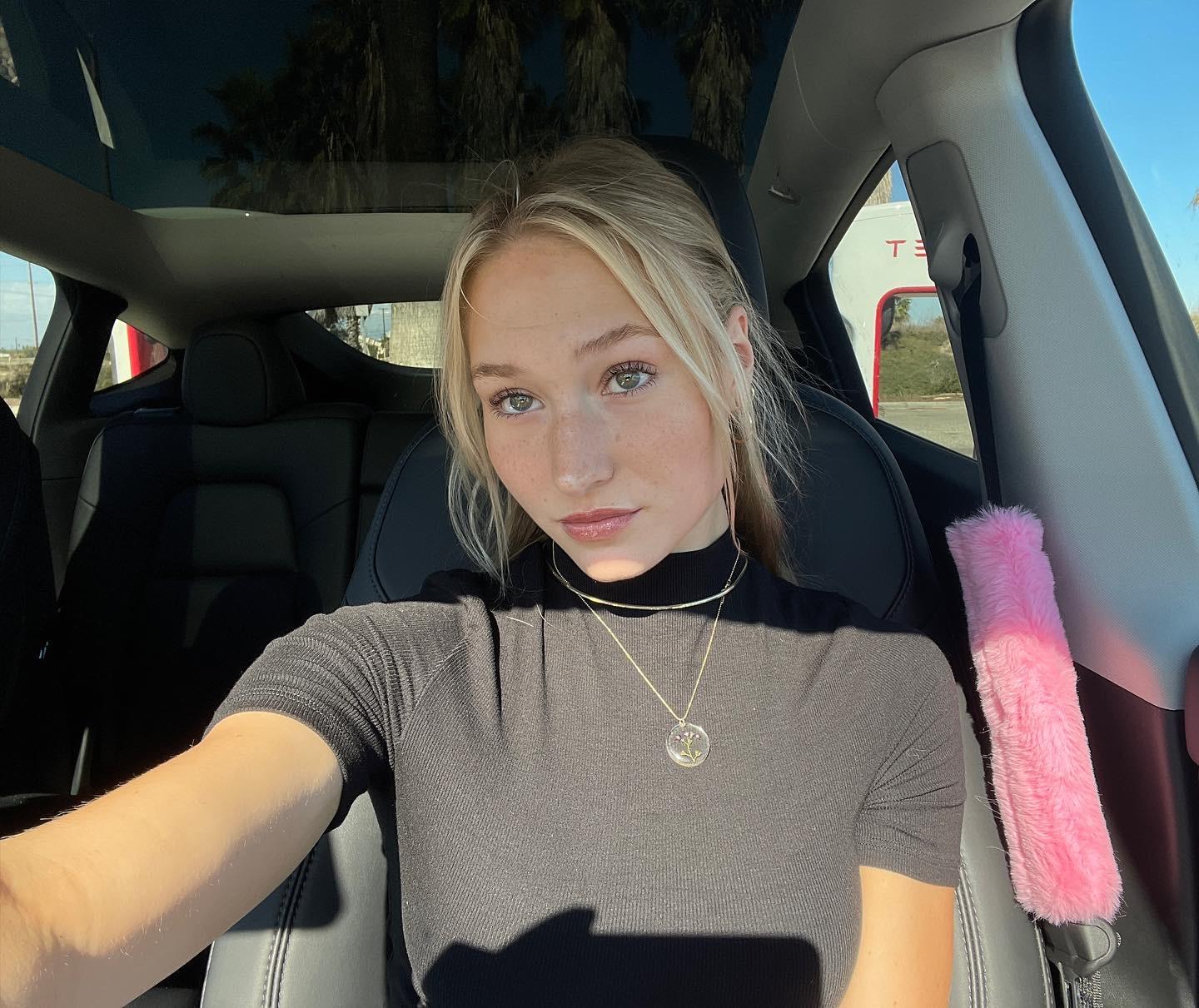 Alexa J. Ritchie