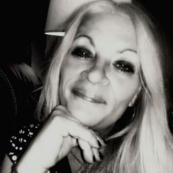 RoseMarie McNamara-Roberts