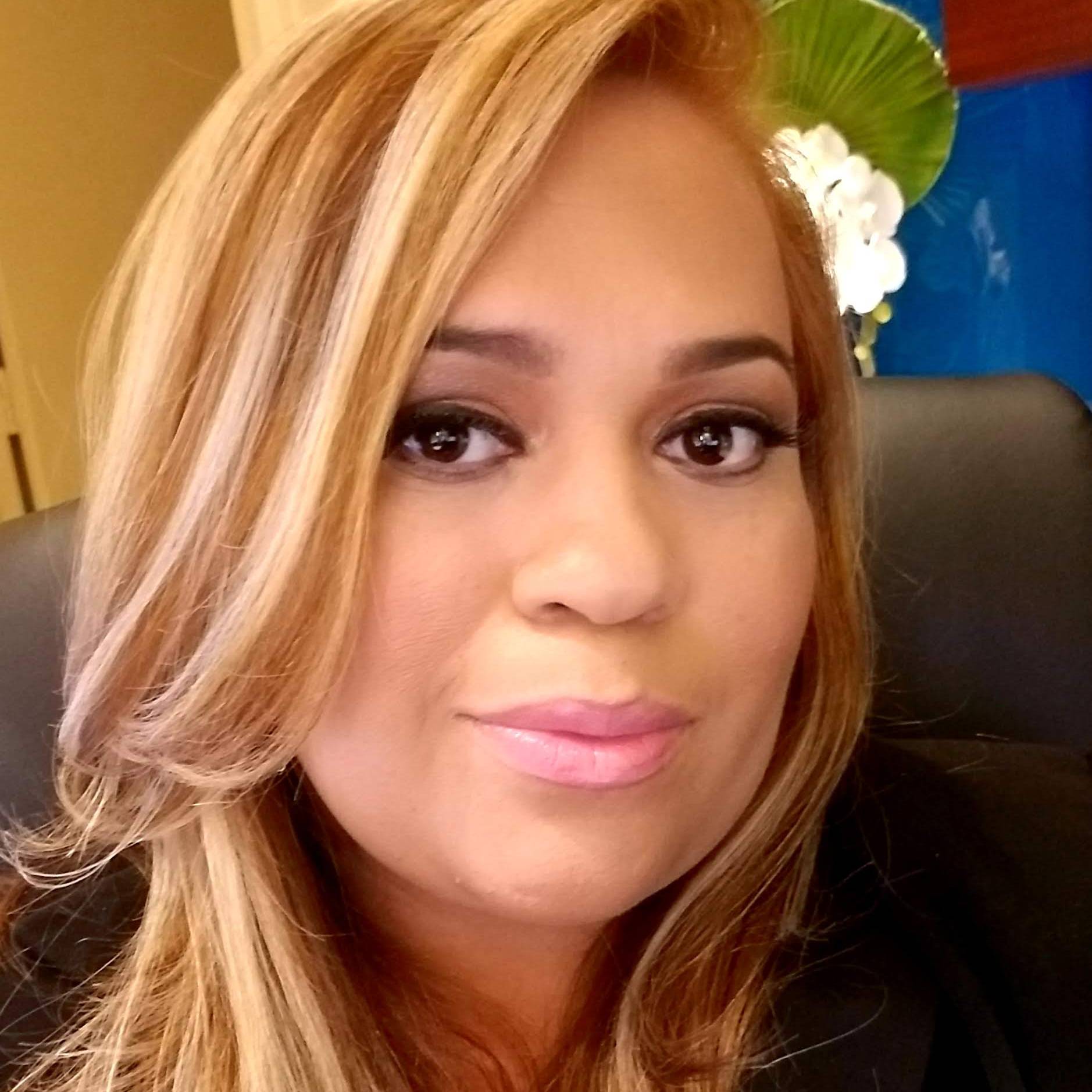 Indira Flores