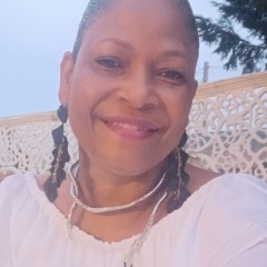 JOSELYN SANTOS