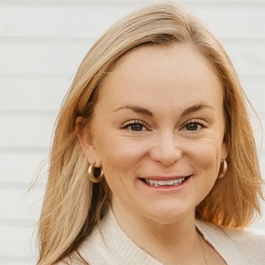 Laura Swenson Ladi