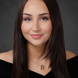 Raven Lauzzana