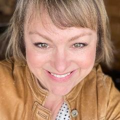 Suzanne Huguenin
