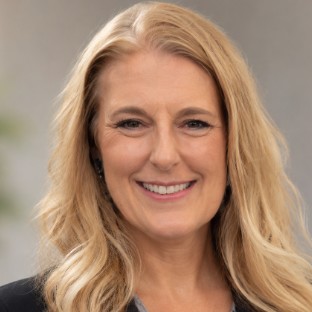 TINA MUNCHMEYER